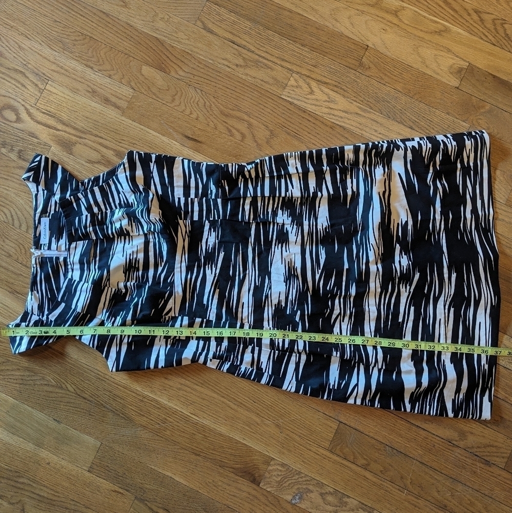 Calvin Klein Size 8 Black & Off White Brush Stroke A-Line Dress - Picture 8 of 8